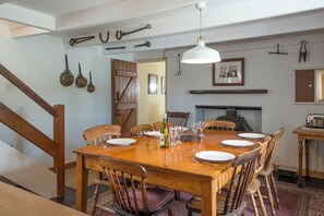 تناول الطعام