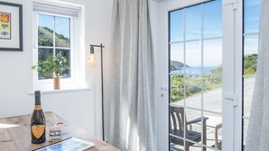 Uklassifisert bilde, 4 av 36, knapp
