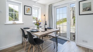 Uklassifisert bilde, 2 av 36, knapp