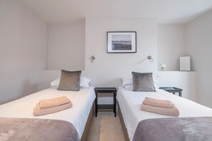 3 Schlafzimmer, Bügeleisen/Bügelbrett, Internetzugang