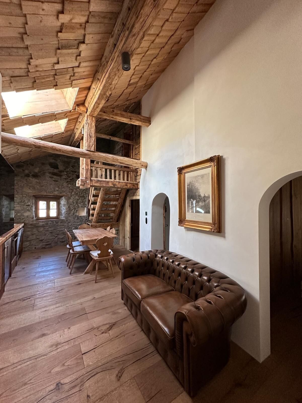 Casa Deluxe, non fumatori (Pacific) | Copriletto in piuma, con arredamento individuale, Wi-Fi gratuito
