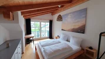 2 bedrooms, iron/ironing board, travel crib, WiFi