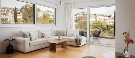 Exclusive Apartment | Living area