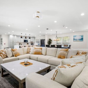 Hus | 6 soverom og internett