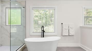 House | Bilik Mandi