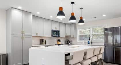 Grand Retreat Luxury Vacation for Large Groups