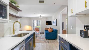 Appartement | 2 chambres, fer et planche à repasser, Internet