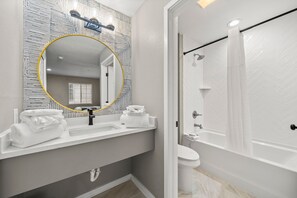 House | 2 bedrooms, iron/ironing board, Internet - Prime Buckhead Chic Condo in Atlanta (Atlanta)