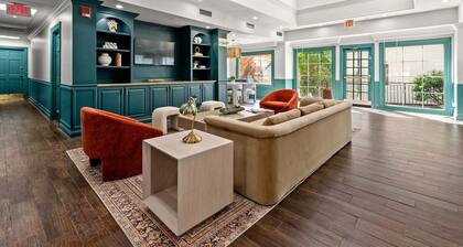 Prime Buckhead Chic Condo in Atlanta