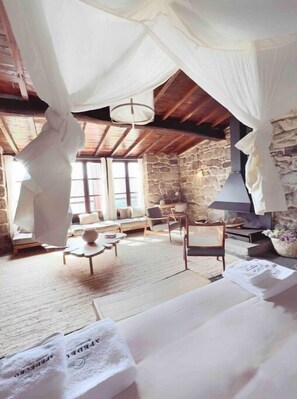 2 bedrooms - Villa Apedeceo Belesar, Ribeira Sacra, Galicia (Os Queixeiros)