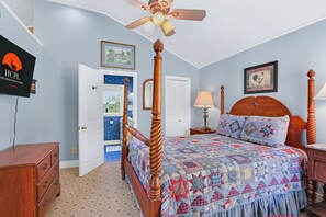 1 bedroom, bed sheets