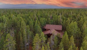 Unclassified image, 3 of 32, button - Secluded Mountain Cabin 30 Min to Yellowstone (Island Park)