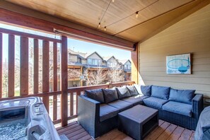 Property grounds - Moose Mgmt at Bear Hollow 5477-L: Pvt Hot Tub-Dog Friendly-BBQ, Pool, Parking (Park City)