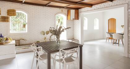 Mansão no Bairro Morumbi - 4 Minutos do Hospital Ablert Einstein- 7 min Shopping