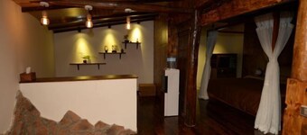 Yuqingfang Hongdu Hostel