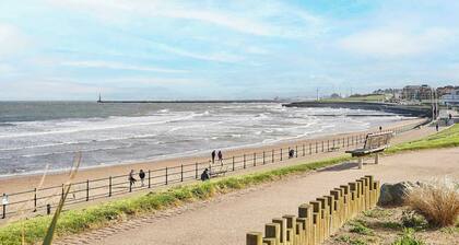 Host & Stay | Emilyn House