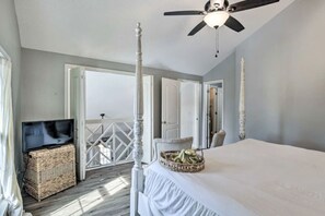 2 bedrooms, desk, iron/ironing board, travel crib