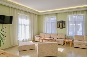 Reception - 21 Rooms Hotel (Gyumri)