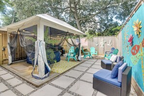 Apartment (1 Bedroom) | Interior - 3 Mi to Boardwalk: Bacliff Apartment w/ Hot Tub (Bacliff)