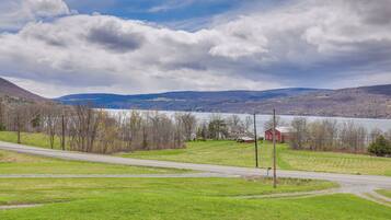 House (3 Bedrooms) | Front of property