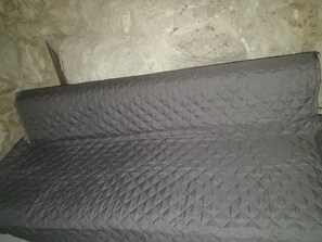 3 多间卧室、办公桌、熨斗/熨衣板、WiFi