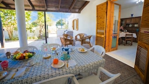 Unclassified image, 4 of 29, button - Villetta Fresca With Garden Near The Sea (Melendugno)