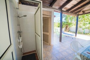 Bathroom - Villetta Fresca With Garden Near The Sea (Melendugno)