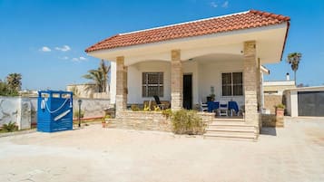 Standard-Villa, Mehrere Schlafzimmer (Villa Milon Near The Sea) | Fassade der Unterkunft
