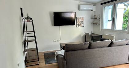 Mini Apartment mit Garten und Küche