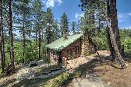 1927 Cabin of Keystone