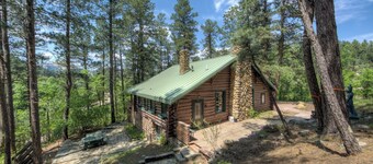 1927 Cabin of Keystone