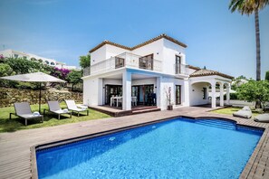 Pool - Luxury 3 bed Villa with heated pool in top location  (Marbella)