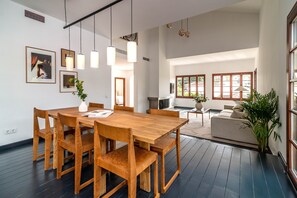 Dining - Luxury 3 bed Villa with heated pool in top location  (Marbella)