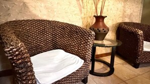 LED TV - HOTEL CUESTA DEL VIENTO (San Juan)
