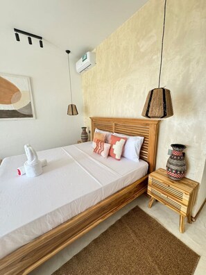 4 sovrum, värdeförvaringsskåp på rummet, gratis wi-fi och sängkläder