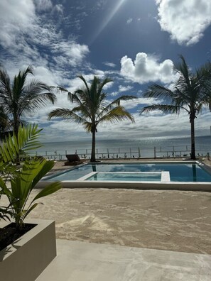 Outdoor pool - Solymar Villa 2 (Jambiani Kusini)