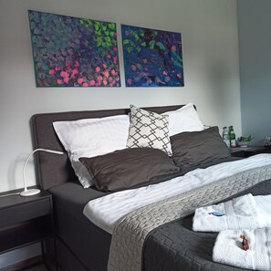 Comfort Double Room, Non Smoking, Garden View | Minibar, laptop workspace, blackout drapes, free WiFi