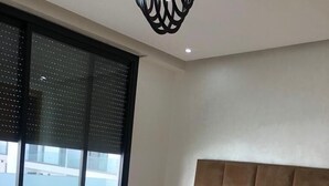 舒適公寓 | 2 間睡房、免費 Wi-Fi