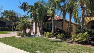 House, 3 Bedrooms, Accessible, Private Pool | Exterior