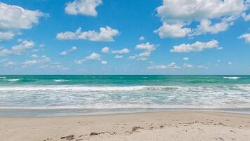 House, 3 Bedrooms, Accessible, Private Pool | Beach | Beach nearby