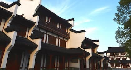 Wuyishan Blue Sky Youth Hostel