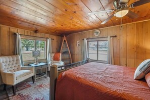 1 bedroom, WiFi - Reed's on the River Cabin 8 (Indian River)