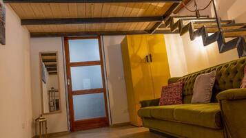 Comfort House, 1 Bedroom | Living area | Flat-screen TV