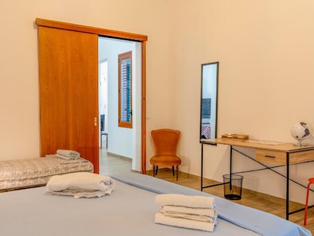 1 habitación, cunas, wifi gratis y ropa de cama