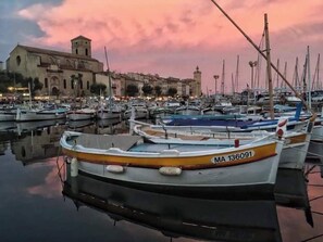 Marina - Magnifique T2 (La Ciotat)