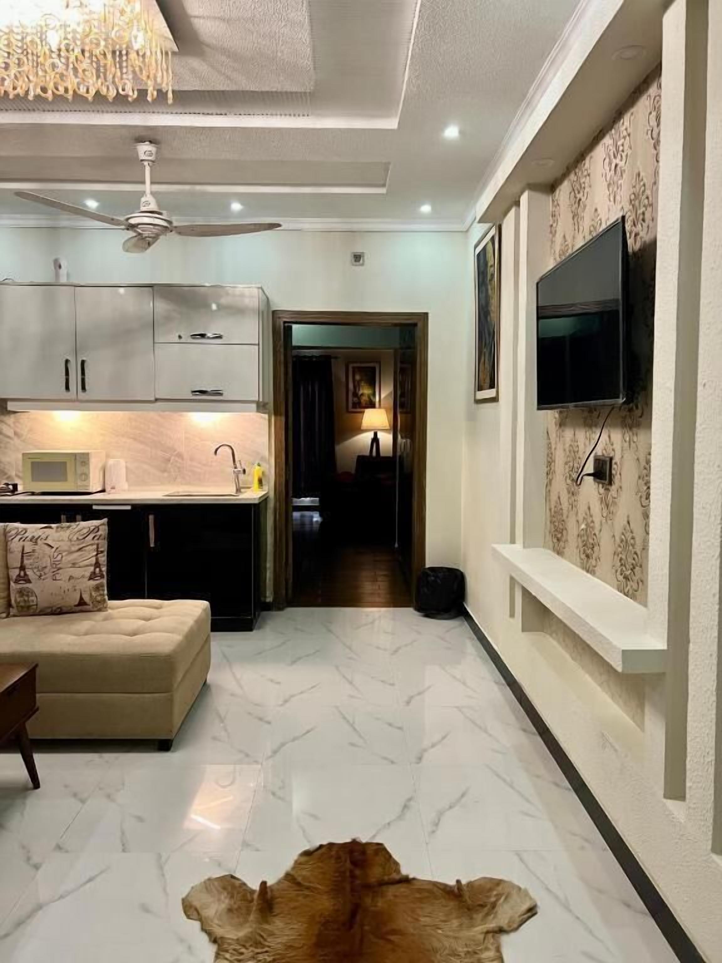 Deluxe Apartment | 1 bedroom, desk, soundproofing, iron/ironing board