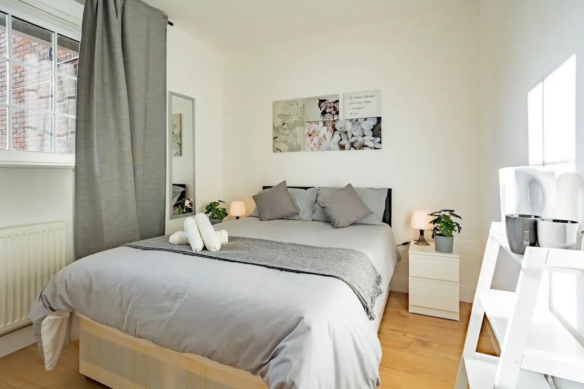 3 bedrooms, free WiFi, bed sheets