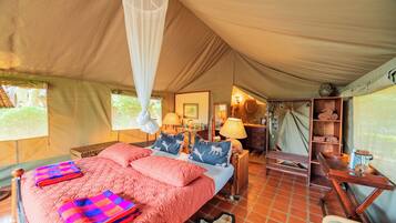 1 slaapkamer, een bureau, gratis wifi, beddengoed