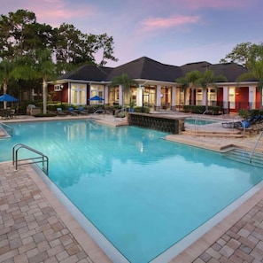 Pool - Tranquil 1st Floor Apt with Parks, Prime North Tampa (Lutz)