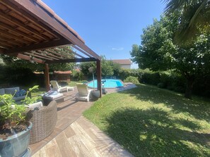 A heated pool - Grande Maison Familiale Avec Piscine Chauffée Dans un Écrin de Verdure (Chabanière)